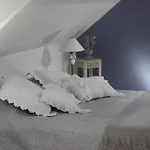 Chambres D'hotes Le P'tit Angelus De فندق مبيت وإفطار باربيزو